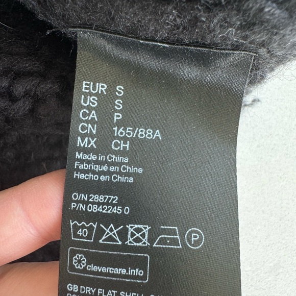 3-sweater bundle - Picture 8 of 8